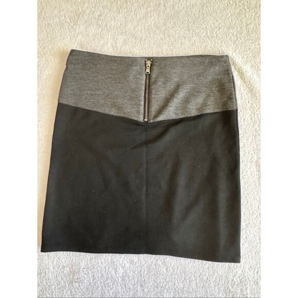 Akela Key black and charcoal skirt size M - Picture 7 of 13